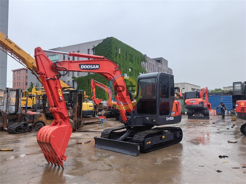 Used Doosan DH55 Excavator Cheap Price