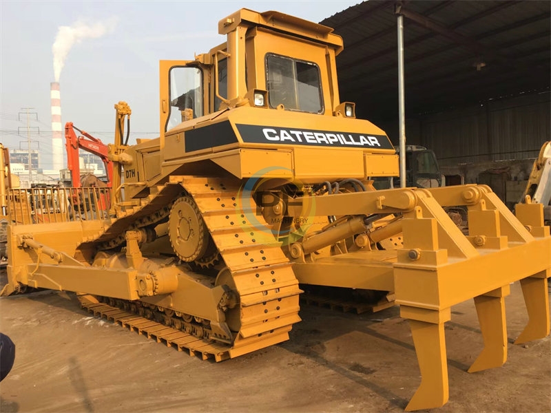Cat d7h bulldozer