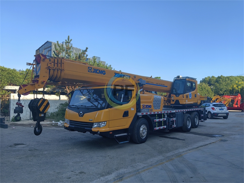 XCMG 25T Truck Crane XCT25L5