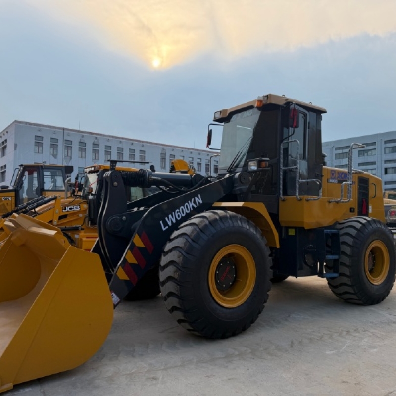 Used XCMG Wheel loader LW600 
