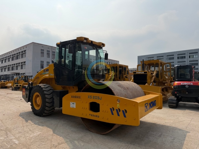 XS203J Used road roller on sale
