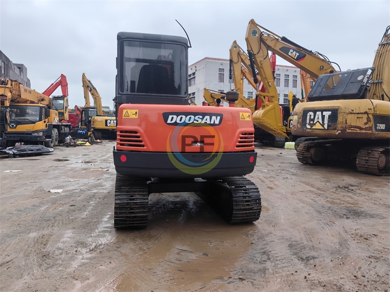 korea doosan excavator dh55 for sale