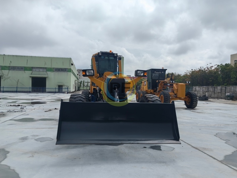 XCMG Grader GR1803 FOR  SALE