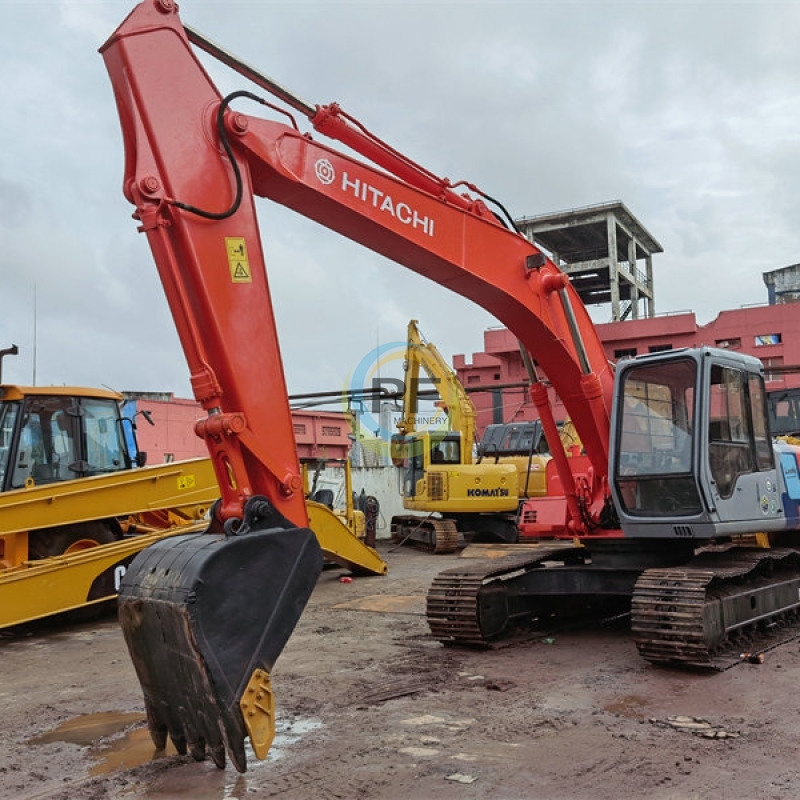 Hitachi EX200-3 Excavator