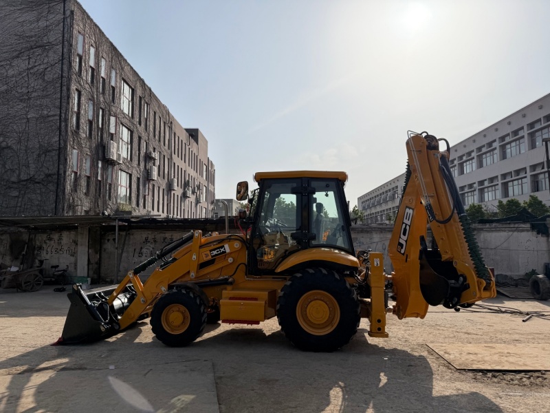 Jcb backhoe 3cx with 2026