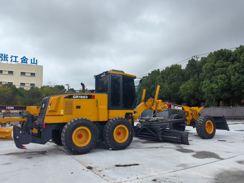 XCMG Grader GR1803 FOR  SALE