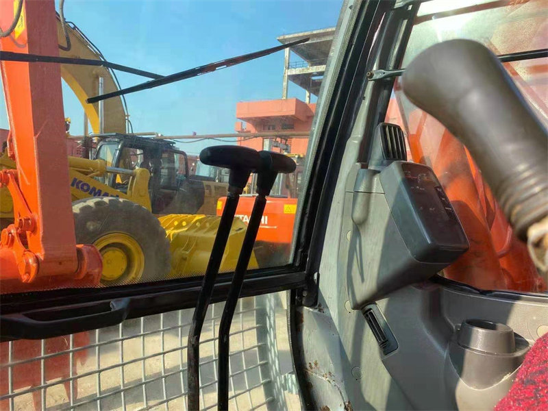 Hitachi ZX120-6 Excavator