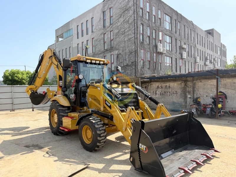  Caterpillar 420F 420F2 backhoe loader