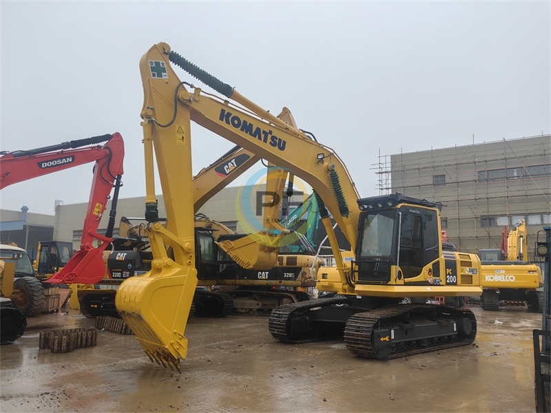 komatsu pc200 excavator pc200-8