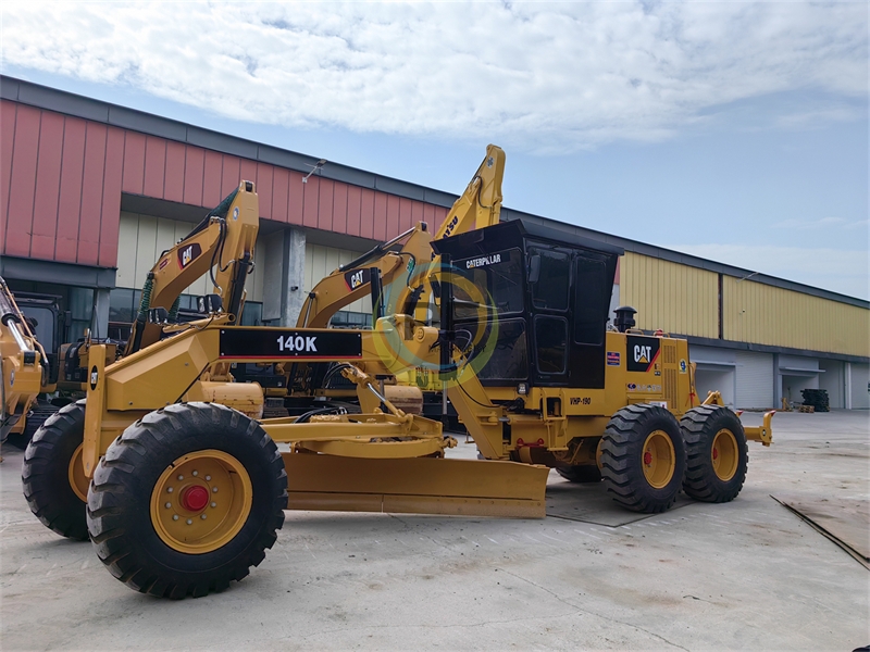 140k cat motor grader