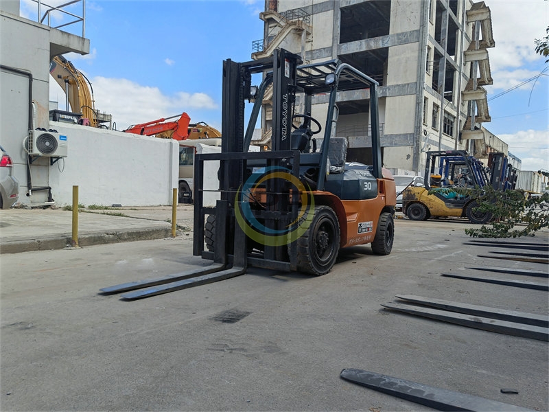 7FD30 3t toyota forklift 
