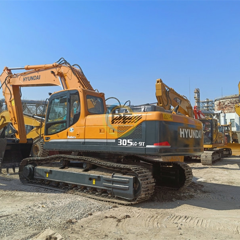 Hyundai 305LC-9T Excavator