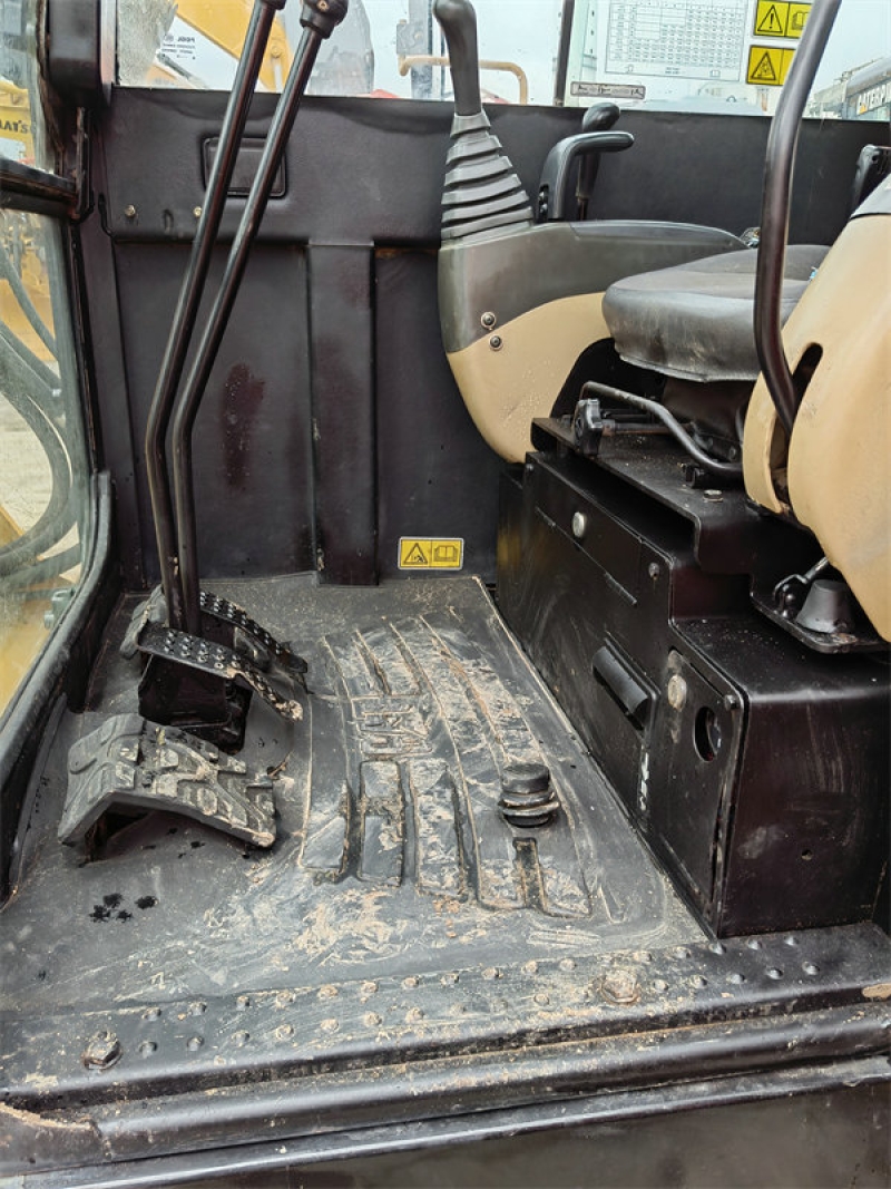 used excavator caterpillar 306E2 