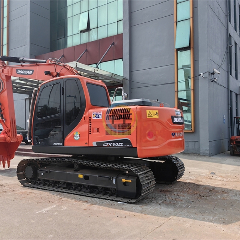 USED EXCAVATOR DOOSAN DX140LC FOR SALE