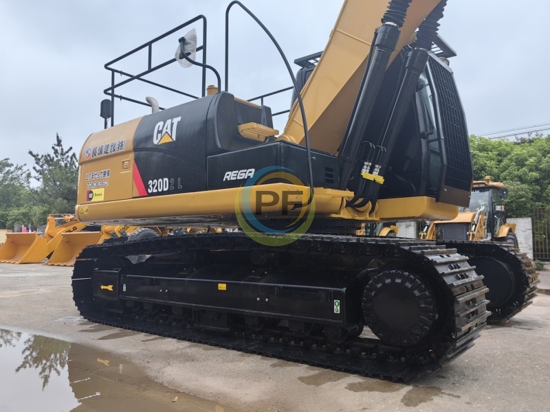 Used Cat 320D2 Excavator
