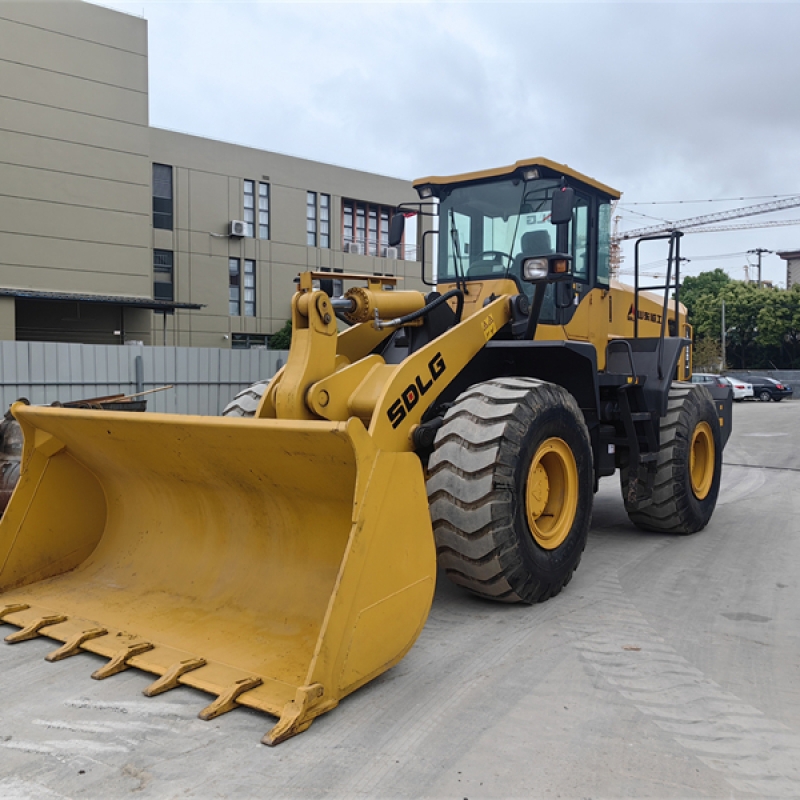 SDLG Loader L956F Almost New