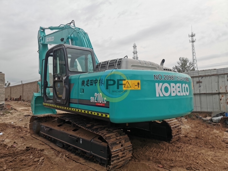 Kobelco SK210-8 Excavator