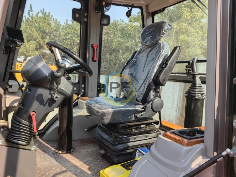 Jcb 3cx backhoe loader