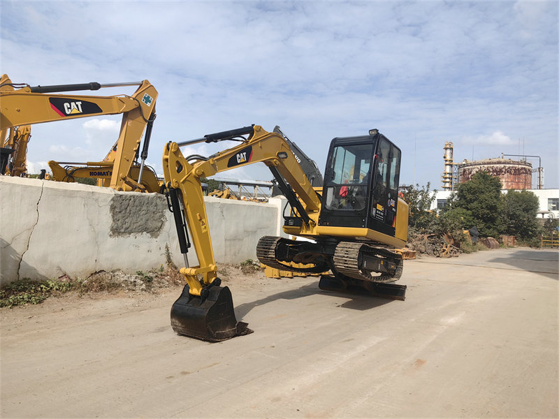 caterpilar cat 305.5 mini excavator