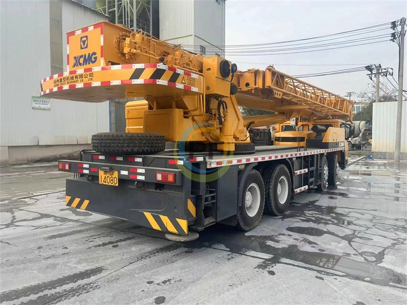 xcmg qy50 50ton truck crane