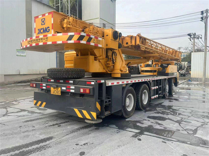 xcmg qy50 50ton truck crane