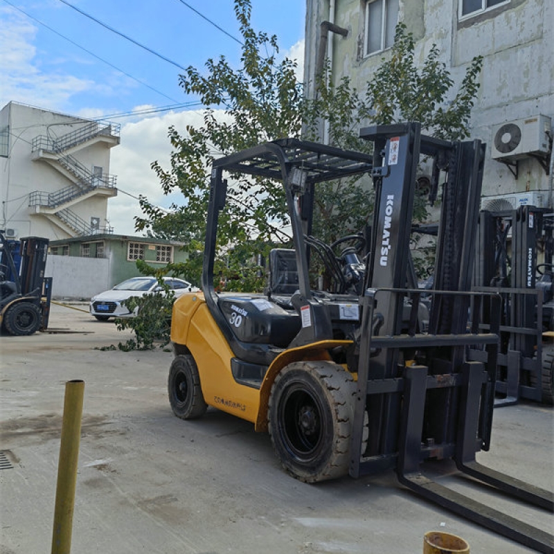 komatsu FD30-17 3ton forklift