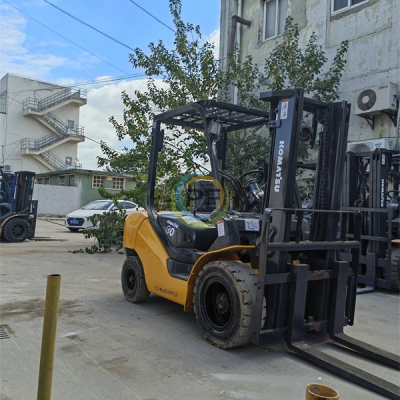 komatsu FD30-17 3ton forklift