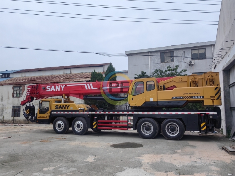 Used Sany STC750 75ton Crane