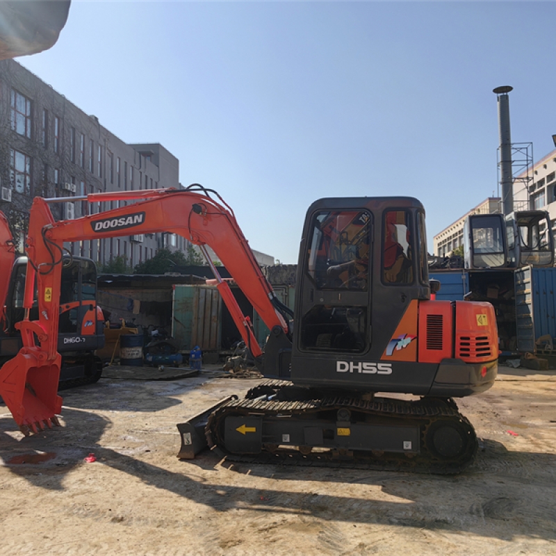 doosan dh55 excavator for sale