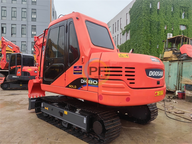Used Doosan Excavator DH80 