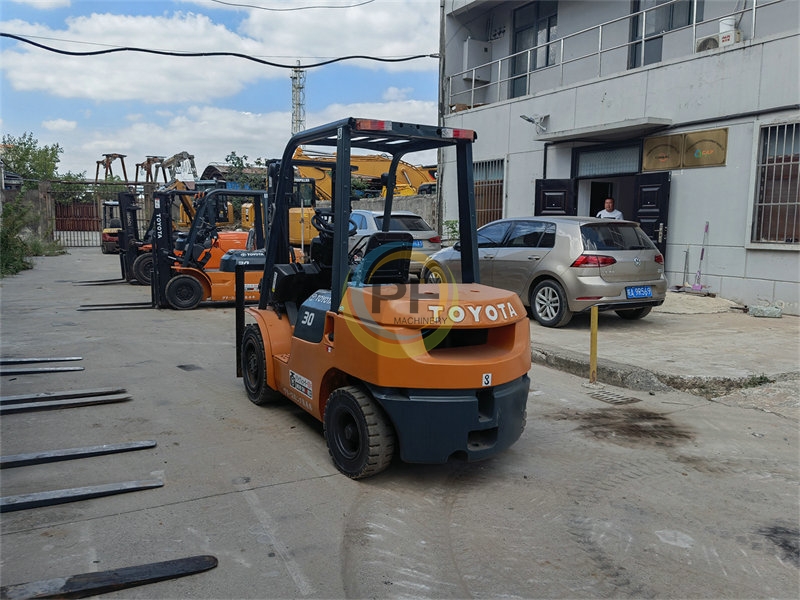 7FD30 3t toyota forklift 