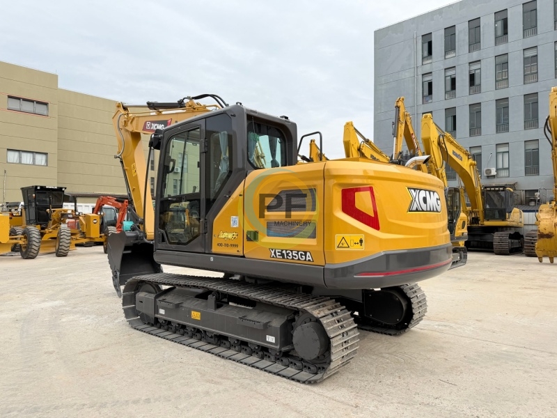 XCMG XE135 Excavator
