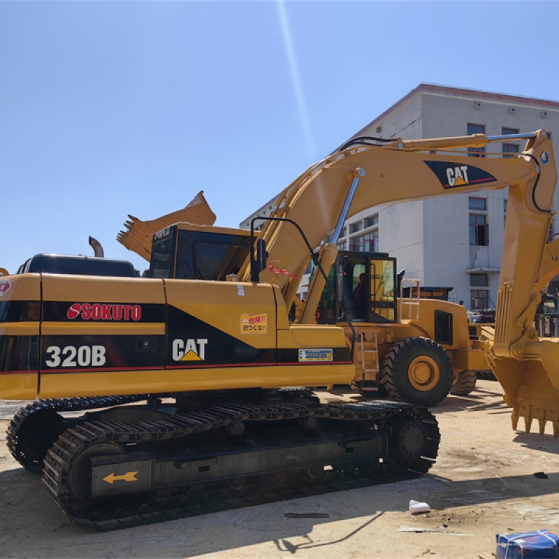 CAT 320B Excavator