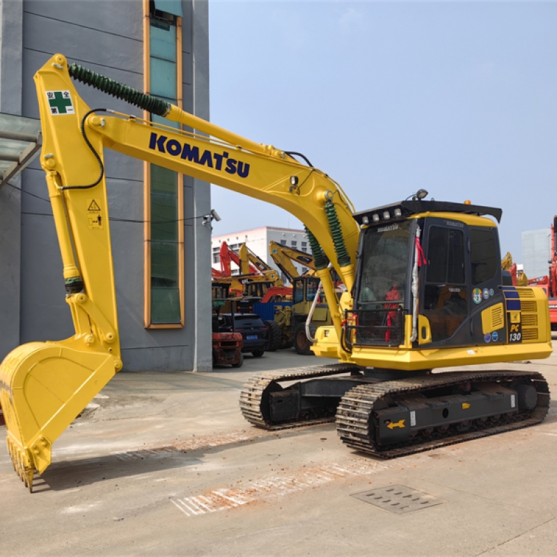 KOMATSU PC130 USED EXCAVATOR PC130-7